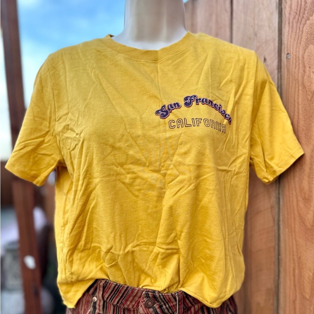Cute Graphic Tee from Tillys Size Small NWT